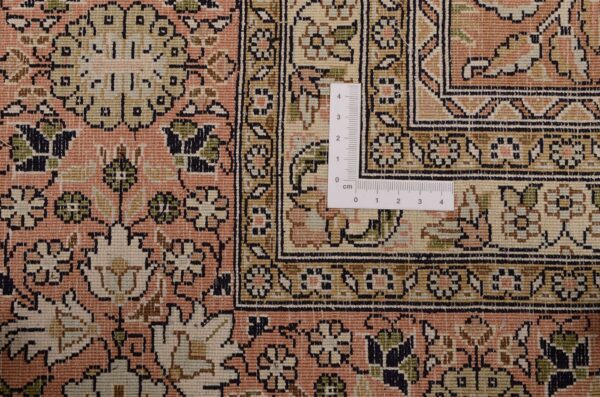 Kashmir Oriental Rug 186 × 283 cm, Silk, hand-knotted — view 3