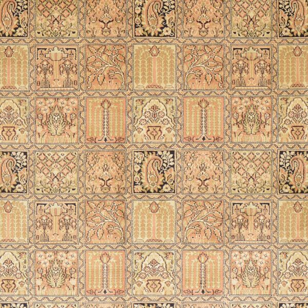 Kashmir Oriental Rug 186 × 283 cm, Silk, hand-knotted — view 4