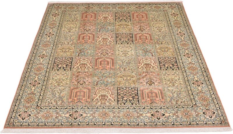 Kashmir Oriental Rug 187 × 253 cm, Silk, hand-knotted — view 2