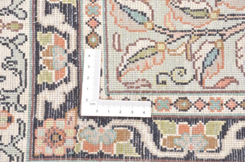 Kashmir Oriental Rug 187 × 253 cm, Silk, hand-knotted — view 3