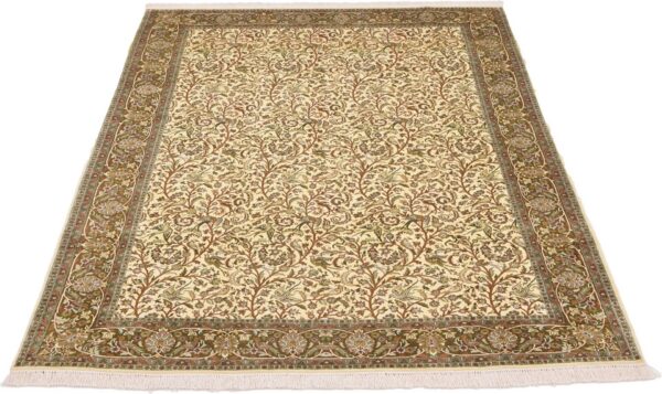 Kashmir Oriental Rug 189 × 269 cm, Silk, hand-knotted, pastel — view 2