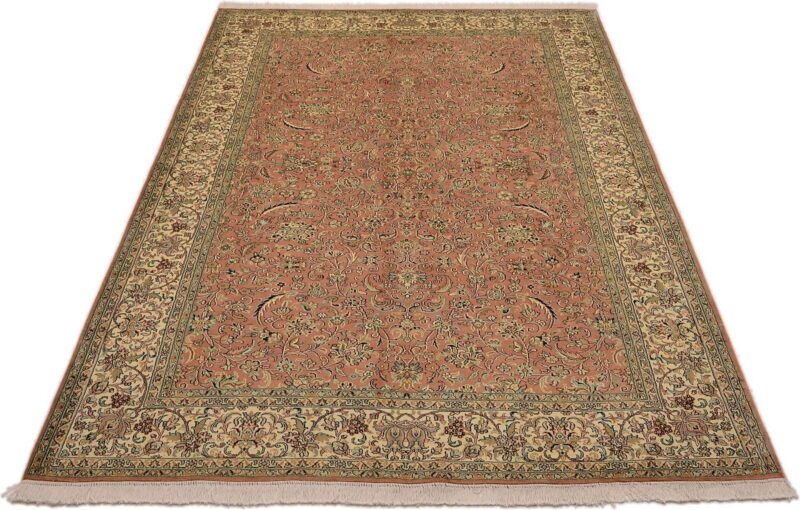 Kashmir Oriental Rug 190 × 281 cm, Silk, hand-knotted — view 2