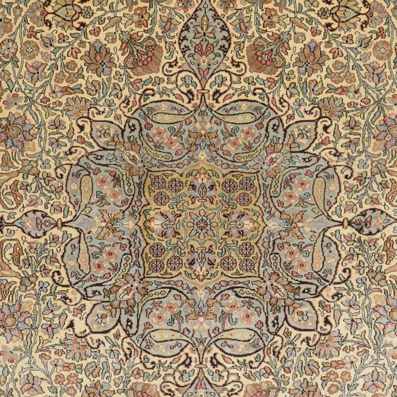 Kashmir Oriental Rug 190 × 283 cm, Silk, hand-knotted — view 5
