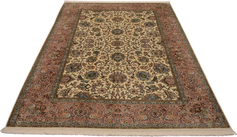 Kashmir Oriental Rug 193 × 281 cm, Silk, hand-knotted, Indian — view 2