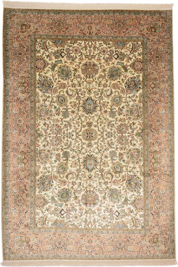 Kashmir Oriental Rug 193 × 281 cm, Silk, hand-knotted, Indian