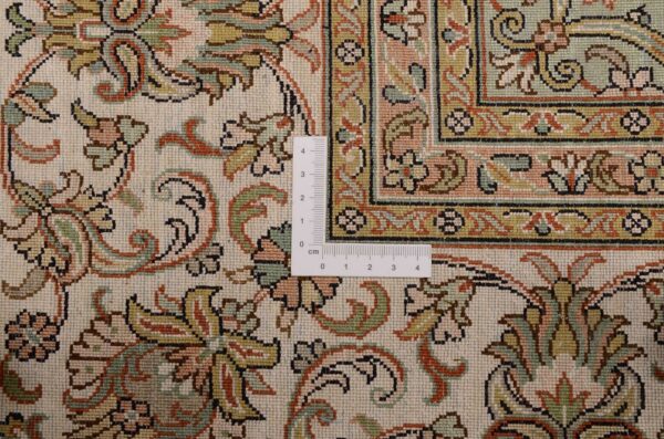 Kashmir Oriental Rug 198 × 260 cm, Silk, hand-knotted, luxury — view 3
