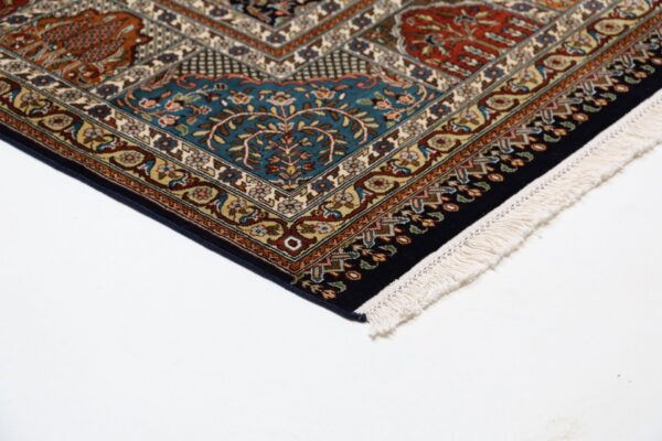 Kashmir Oriental Rug 201 × 295 cm, Silk, hand-knotted — view 6