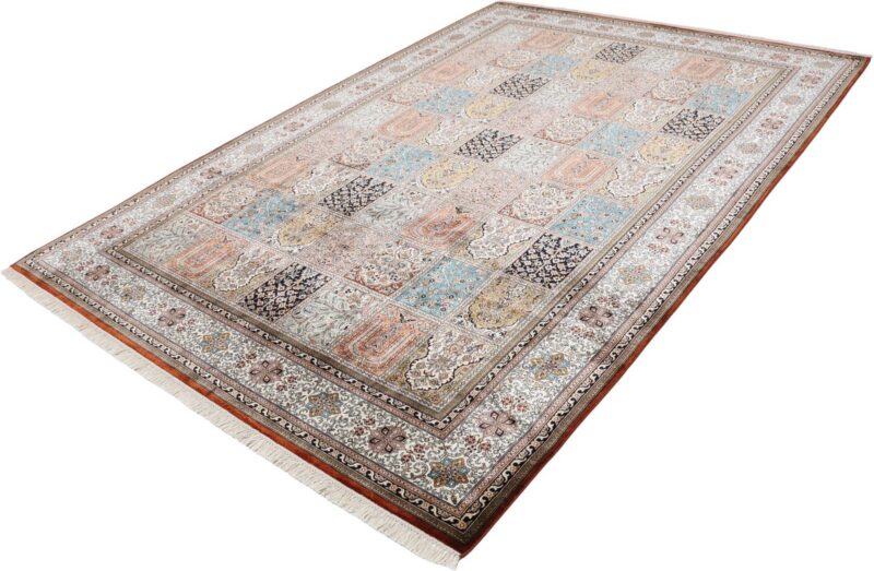 Kashmir Oriental Rug 203 × 296 cm, Silk, hand-knotted — view 3 Kashmir Oriental Rug 203 × 296 cm, Silk, hand-knotted — view 3