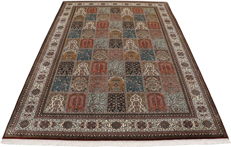 Kashmir Oriental Rug 203 × 296 cm, Silk, hand-knotted — view 7 Kashmir Oriental Rug 203 × 296 cm, Silk, hand-knotted — view 7