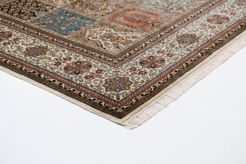 Kashmir Oriental Rug 204 × 296 cm, Silk, hand-knotted, Persian — view 6