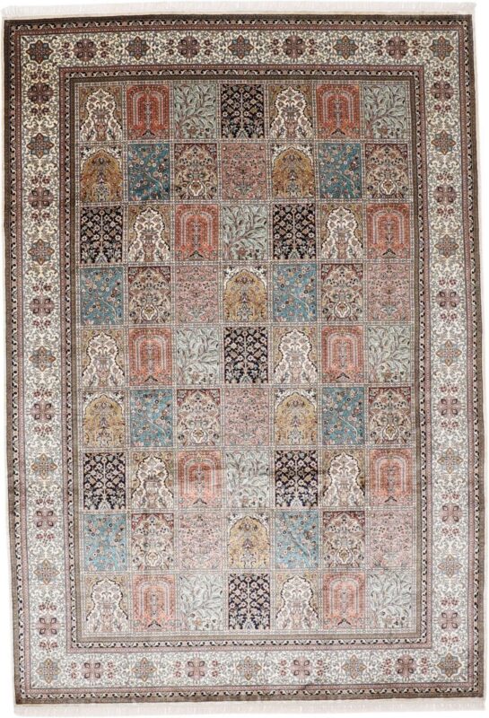 Kashmir Oriental Rug 204 × 296 cm, Silk, hand-knotted, Persian