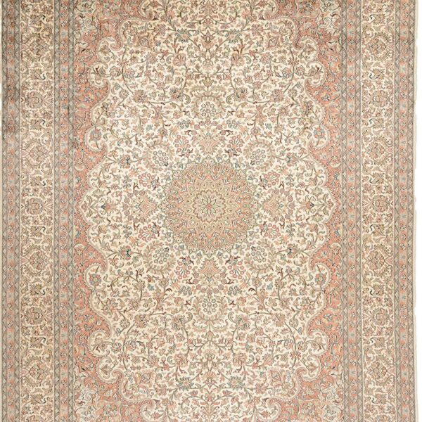 Kashmir Oriental Rug 212 × 307 cm, Silk, hand-knotted — view 6 Kashmir Oriental Rug 212 × 307 cm, Silk, hand-knotted — view 6