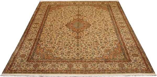 Kashmir Oriental Rug 213 × 310 cm, Silk, White/Beige, hand-knotted — view 2
