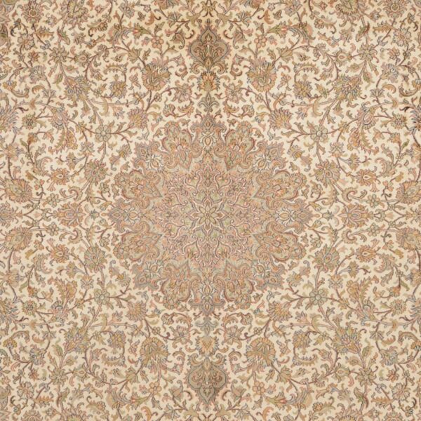 Kashmir Oriental Rug 213 × 310 cm, Silk, White/Beige, hand-knotted — view 5