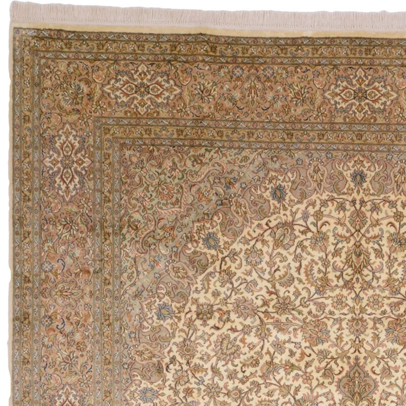 Kashmir Oriental Rug 213 × 310 cm, Silk, White/Beige, hand-knotted — view 6