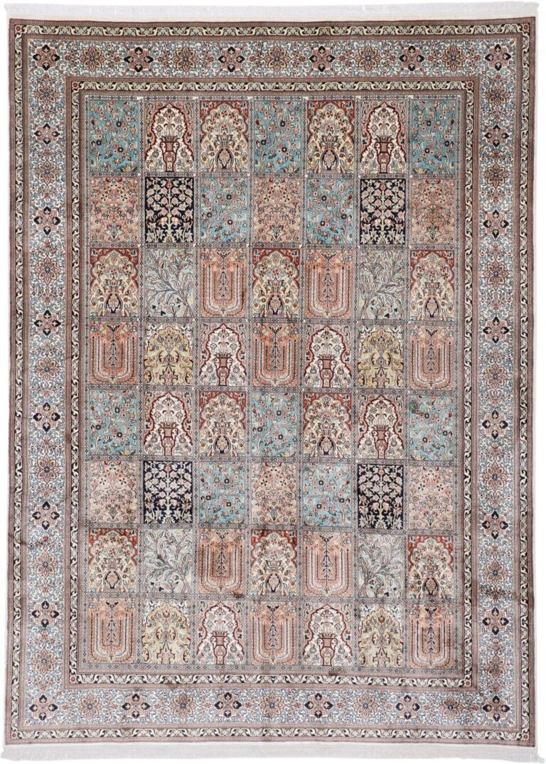 Kashmir Oriental Rug 215 × 296 cm, Silk, hand-knotted