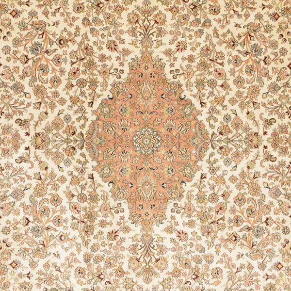 Kashmir Oriental Rug 215 × 309 cm, Silk, hand-knotted — view 4