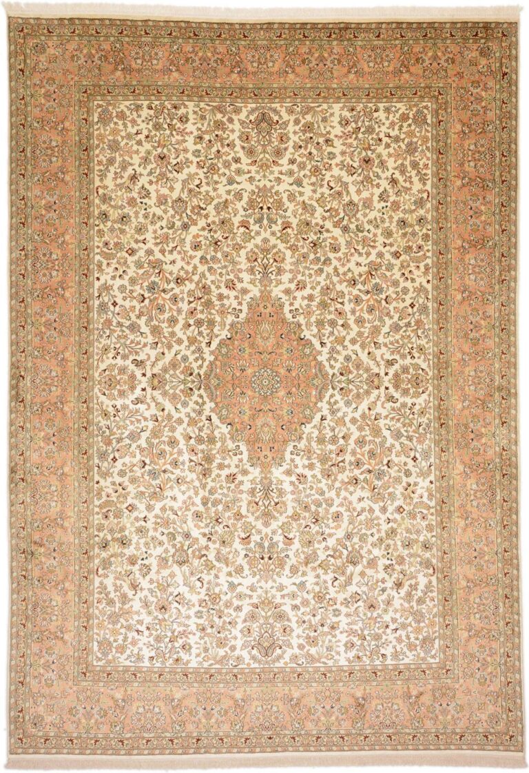 Kashmir Oriental Rug 215 × 309 cm, Silk, hand-knotted