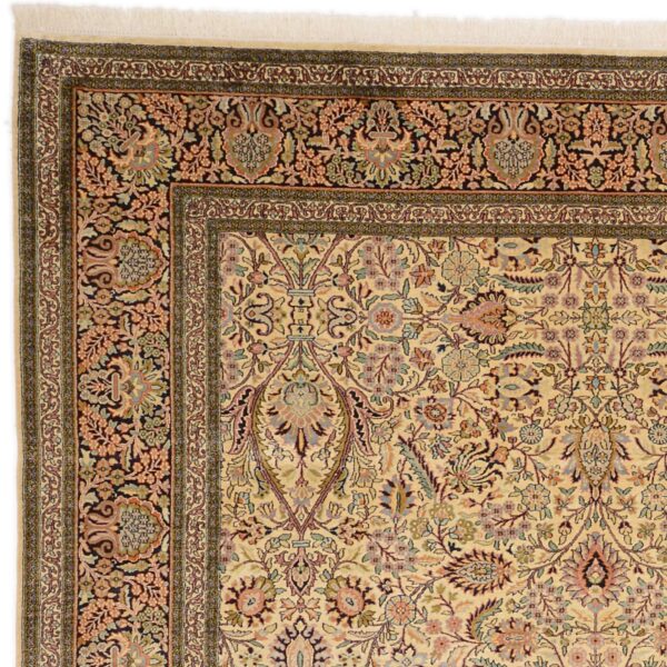 Kashmir Oriental Rug 216 × 299 cm, Silk, hand-knotted — view 5