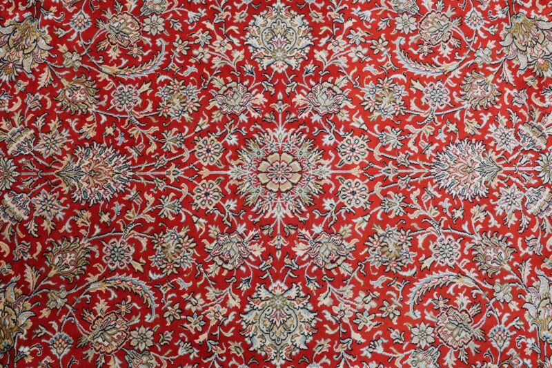 Kashmir Oriental Rug 216 × 310 cm, Silk, hand-knotted, refined — view 9