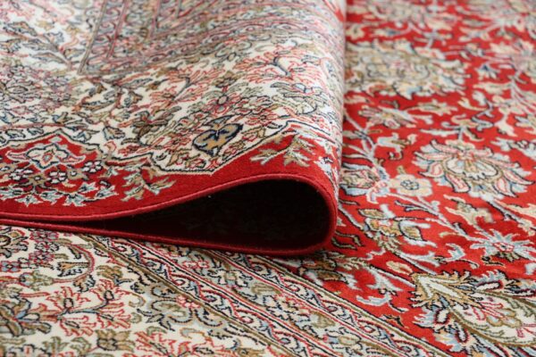Kashmir Oriental Rug 216 × 310 cm, Silk, hand-knotted, refined — view 10