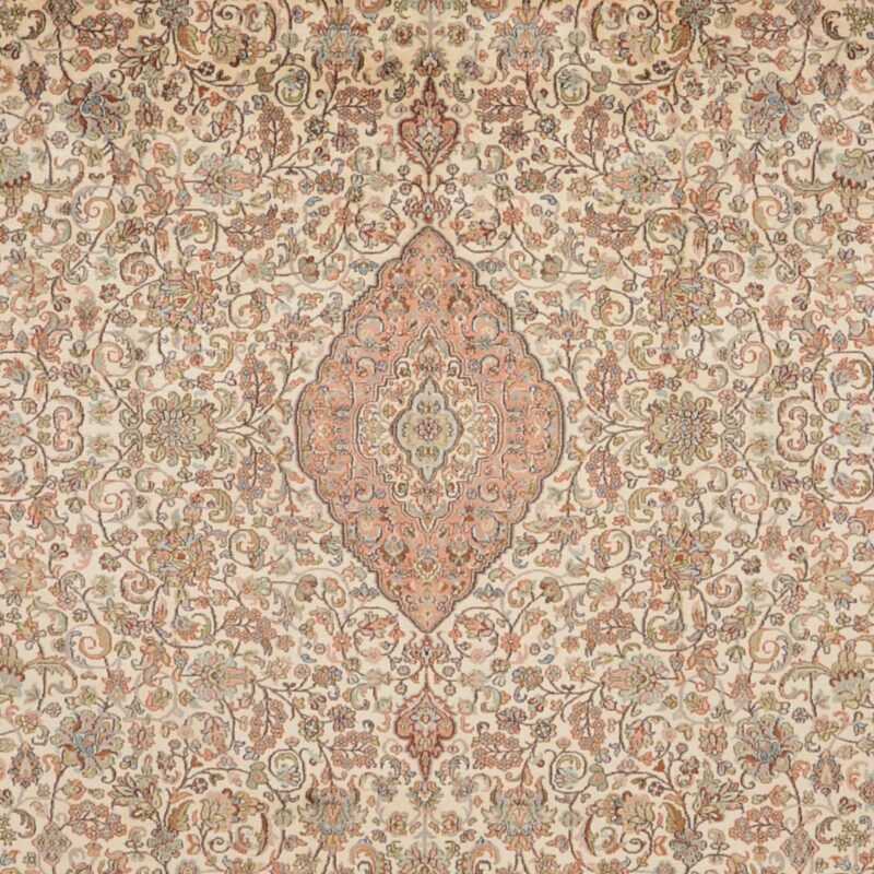 Kashmir Oriental Rug 216 × 311 cm, Silk, hand-knotted — view 5