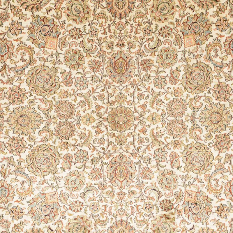 Kashmir Oriental Rug 219 × 314 cm, Silk, hand-knotted — view 4