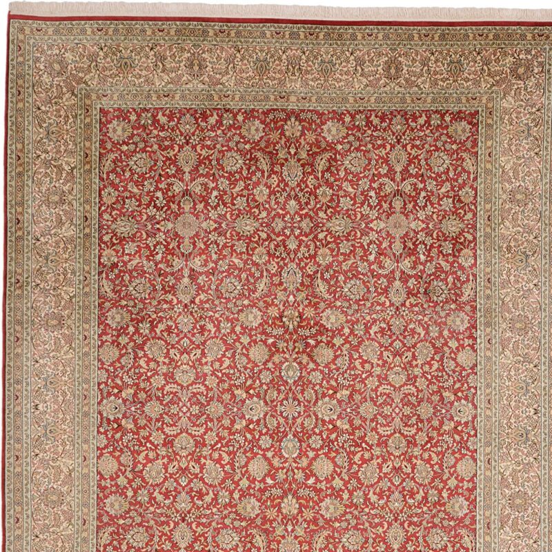 Kashmir Oriental Rug 220 × 305 cm, Silk, hand-knotted, refined — view 7 Kashmir Oriental Rug 220 × 305 cm, Silk, hand-knotted, refined — view 7