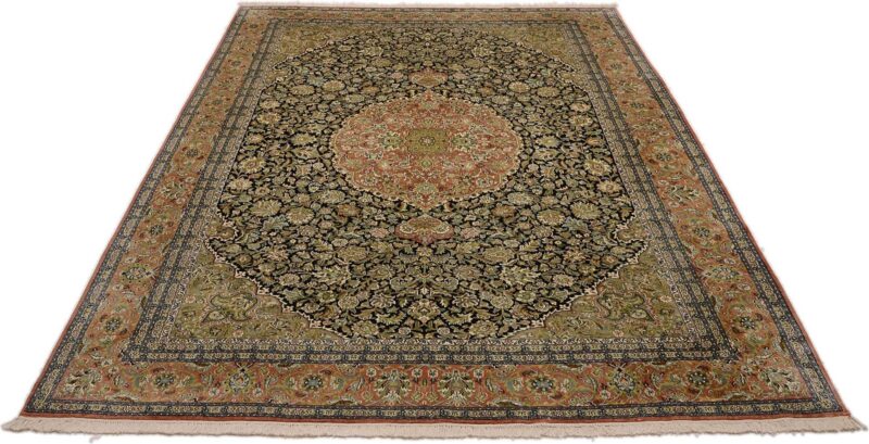 Kashmir Oriental Rug 223 × 320 cm, Silk, hand-knotted — view 2