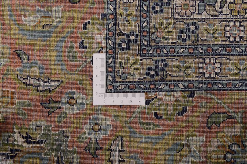 Kashmir Oriental Rug 223 × 320 cm, Silk, hand-knotted — view 3