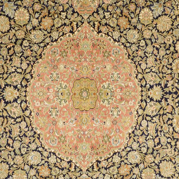 Kashmir Oriental Rug 223 × 320 cm, Silk, hand-knotted — view 4