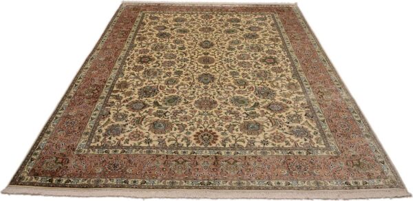 Kashmir Oriental Rug 240 × 340 cm, Silk, hand-knotted — view 2
