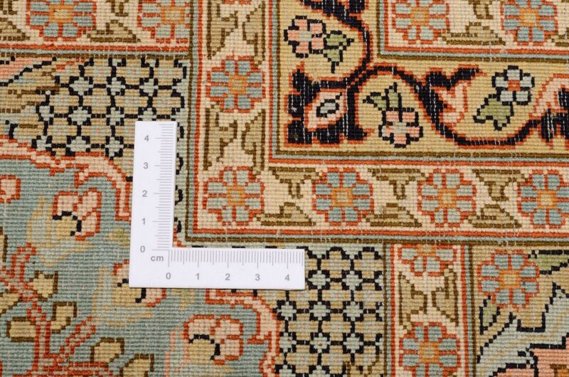 Kashmir Oriental Rug 244 × 302 cm, Silk, hand-knotted, refined — view 3