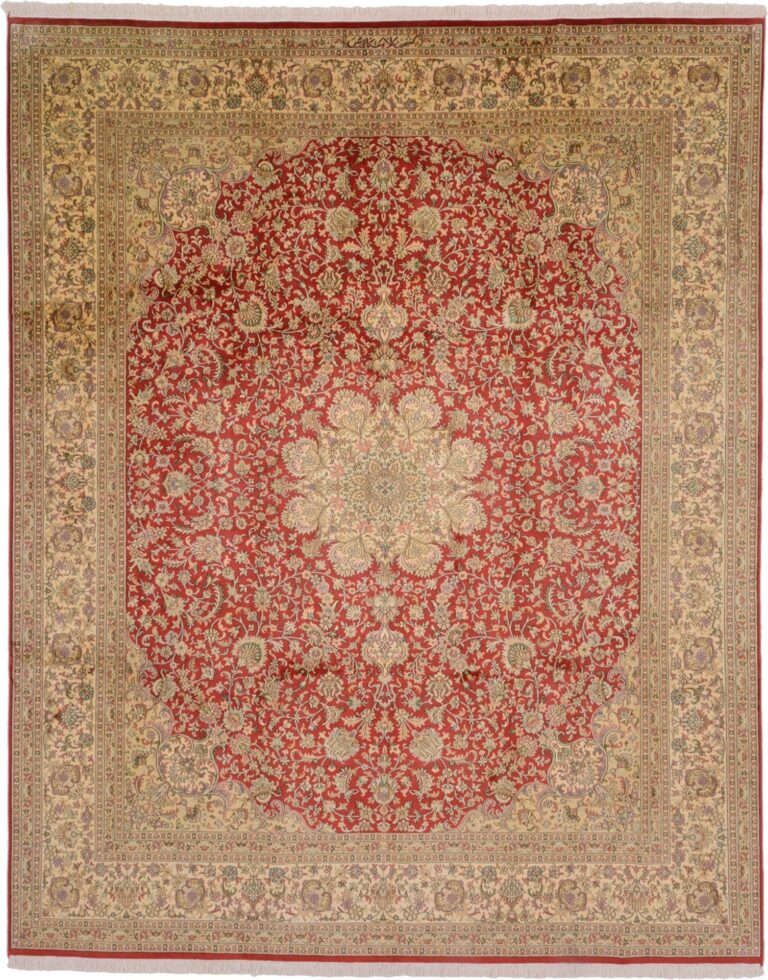 Kashmir Oriental Rug 244 × 304 cm, Silk, hand-knotted