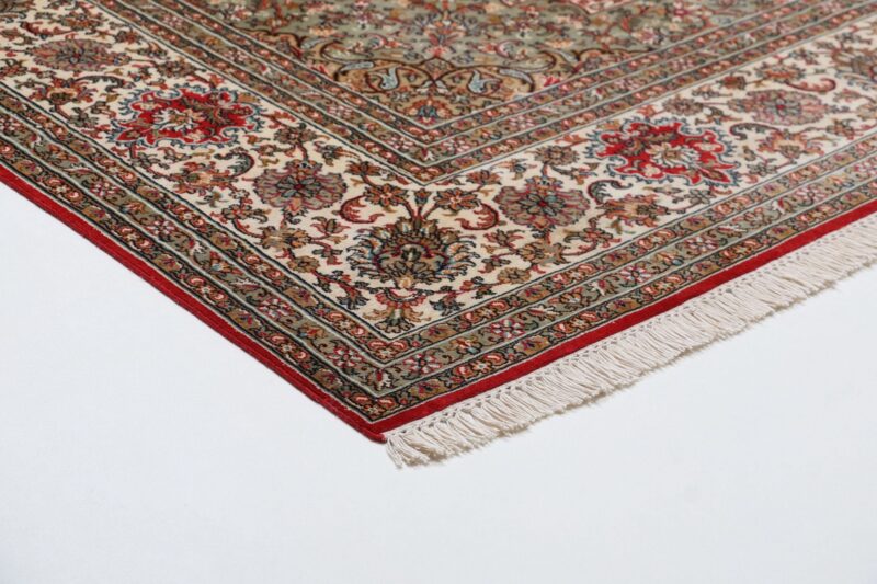 Kashmir Oriental Rug 244 × 335 cm, Silk, hand-knotted, pastel — view 6