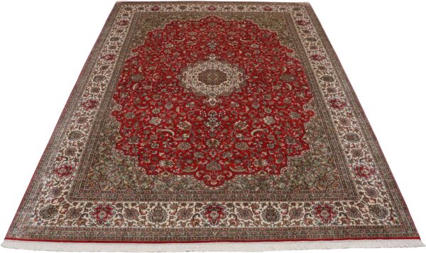 Kashmir Oriental Rug 244 × 335 cm, Silk, hand-knotted, pastel — view 7