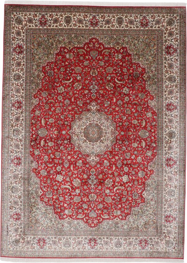 Kashmir Oriental Rug 244 × 335 cm, Silk, hand-knotted, pastel