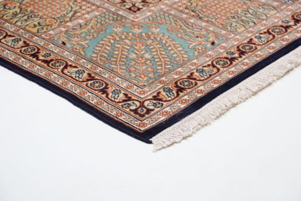 Kashmir Oriental Rug 244 × 342 cm, Silk, hand-knotted — view 6