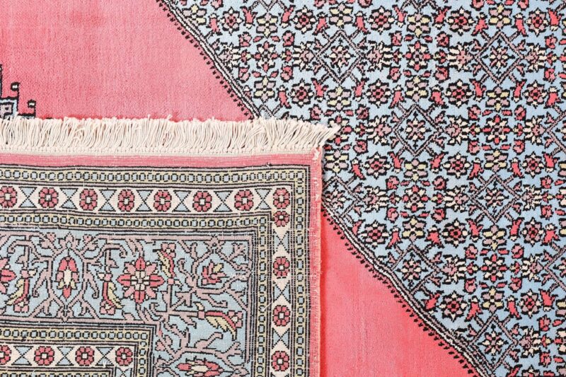 Kashmir Oriental Rug 245 × 326 cm, Silk, hand-knotted — view 7 Kashmir Oriental Rug 245 × 326 cm, Silk, hand-knotted — view 7