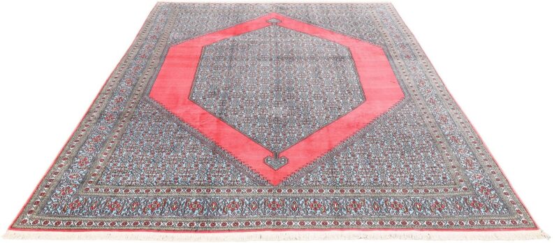 Kashmir Oriental Rug 245 × 326 cm, Silk, hand-knotted — view 2 Kashmir Oriental Rug 245 × 326 cm, Silk, hand-knotted — view 2