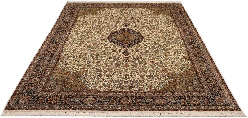 Kashmir Oriental Rug 245 × 335 cm, Silk, hand-knotted, Persian — view 2 Kashmir Oriental Rug 245 × 335 cm, Silk, hand-knotted, Persian — view 2