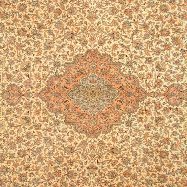 Kashmir Oriental Rug 245 × 340 cm, Silk, hand-knotted — view 4