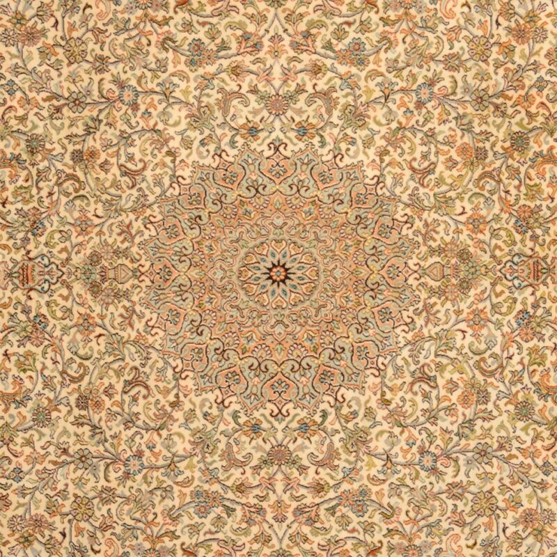 Kashmir Oriental Rug 246 × 307 cm, Silk, hand-knotted — view 4