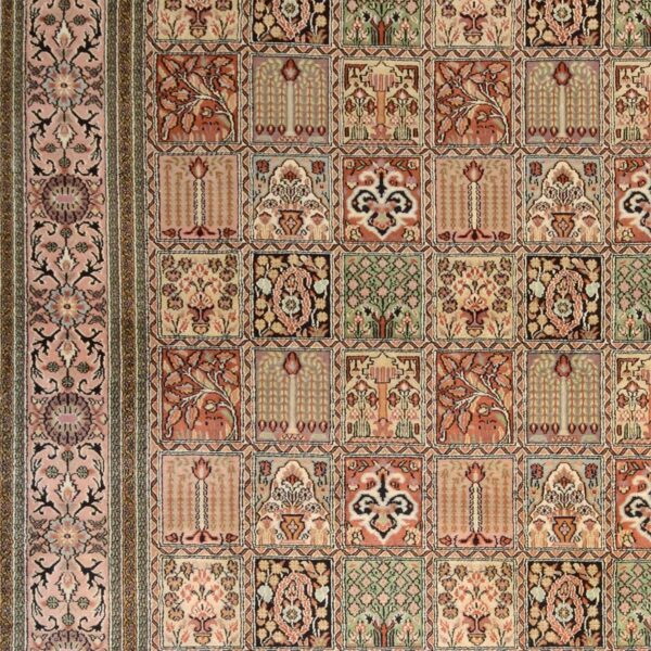 Kashmir Oriental Rug 246 × 333 cm, Silk, hand-knotted — view 4 Kashmir Oriental Rug 246 × 333 cm, Silk, hand-knotted — view 4