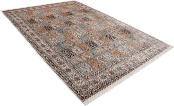 Kashmir Oriental Rug 247 × 349 cm, Silk, hand-knotted, Persian — view 4