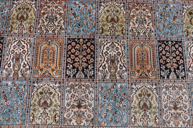 Kashmir Oriental Rug 247 × 349 cm, Silk, hand-knotted, Persian — view 9