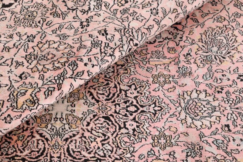 Kashmir Oriental Rug 252 × 338 cm, Silk, hand-knotted — view 8 Kashmir Oriental Rug 252 × 338 cm, Silk, hand-knotted — view 8