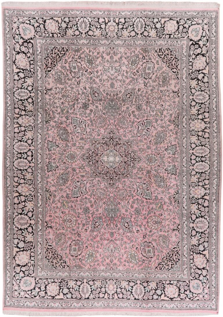 Kashmir Oriental Rug 252 × 338 cm, Silk, hand-knotted