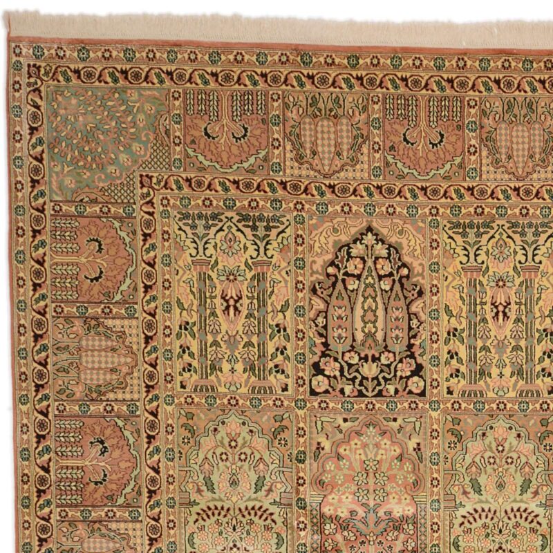 Kashmir Oriental Rug 272 × 369 cm, Silk, hand-knotted — view 6 Kashmir Oriental Rug 272 × 369 cm, Silk, hand-knotted — view 6