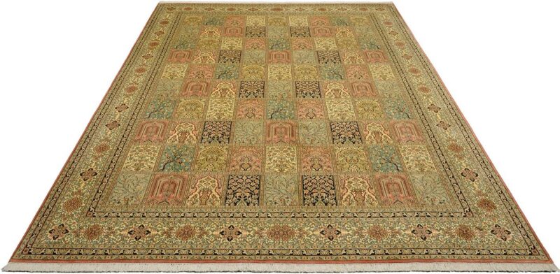Kashmir Oriental Rug 273 × 372 cm, Silk, hand-knotted — view 2